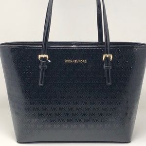 Black Michael Kors Purse. Brand new.